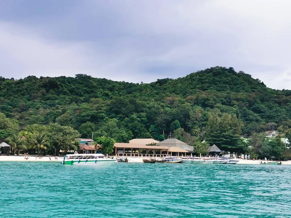 Boats Beach Phi Phi Island Thailand — Stock Photo, Image