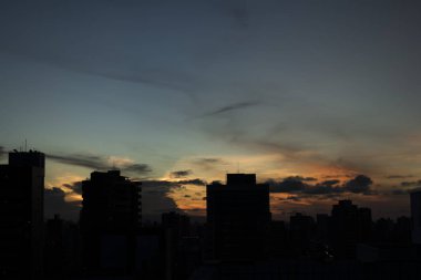 Sao Paulo - Brezilya güzel günbatımı gökyüzüne.