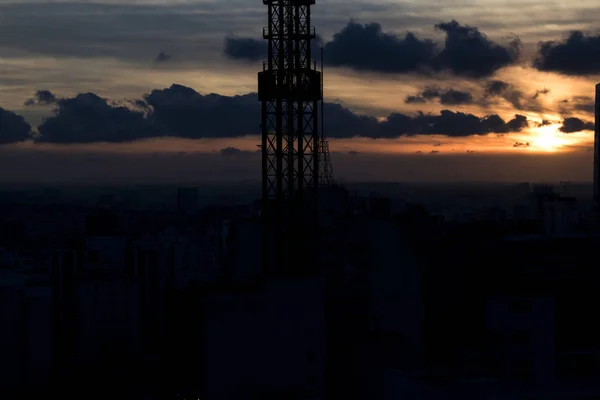 Όμορφο Ηλιοβασίλεμα Ουρανό Στο Σάο Πάολο Βραζιλία — Φωτογραφία Αρχείου