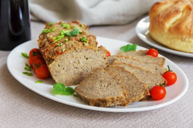 pate, closeup beyaz bir plaka üzerinde