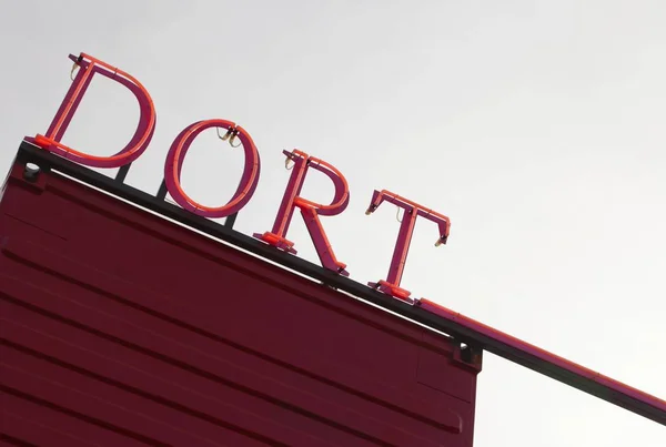 Reclame Een Container Dort Belettering — Stockfoto