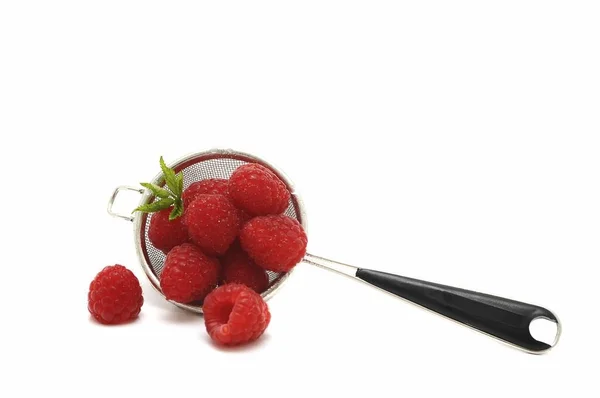 Raspberry Segar Dalam Colander Atau Saringan — Stok Foto