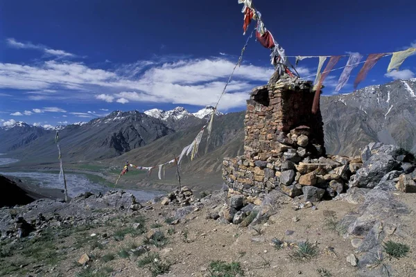 Drapeaux Prière Vue Sur Vallée Spiti Près Key District Lahaul — Photo