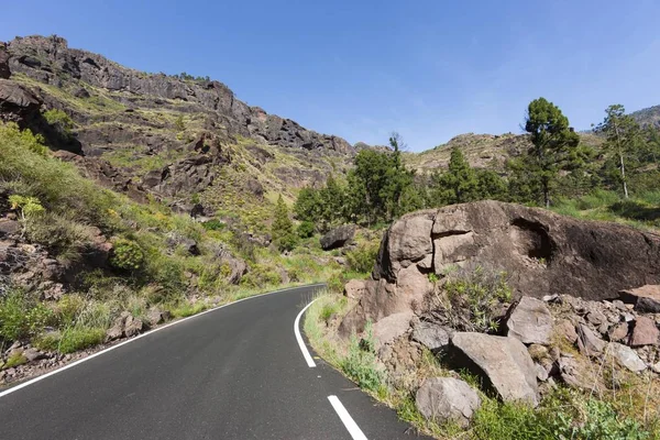 Cadena Montañosa Carretera Rural Pie Cuesta Roque Bentaiga Gran Canaria — Foto de Stock