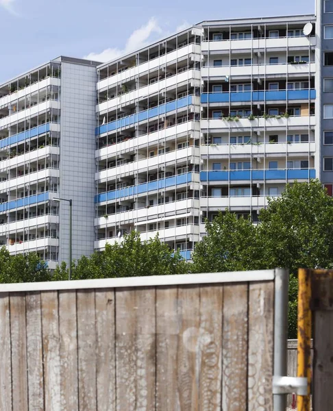 Housing Complex Site Fence Berlin Germany Europe — Stock Photo, Image