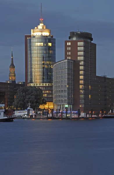 Night View Port Hamburg Kehrwiederspitze Hafencity District Hamburg Germany Europe — Stock Photo, Image