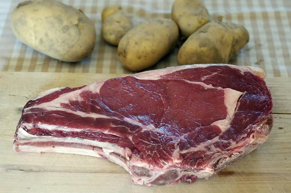 Cote Boeuf Chuleta Res Plato Carne Popular Francia —  Fotos de Stock