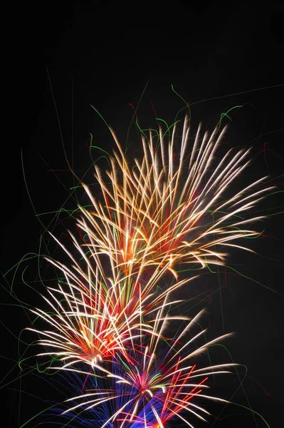 Belos Fogos Artifício Céu Noturno Festa Ano Novo Celebração — Fotografia de Stock