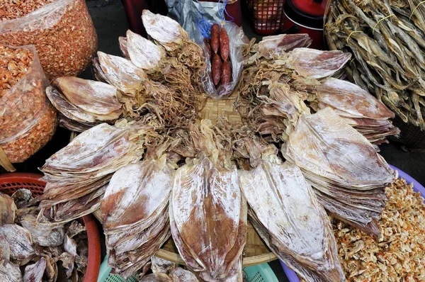 Calamar Seco Establo Mercado Pescado — Foto de Stock
