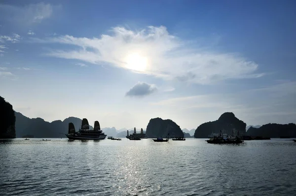 Jonken Halong Bay Vietnam Zuidoost Azië Azië — Stockfoto