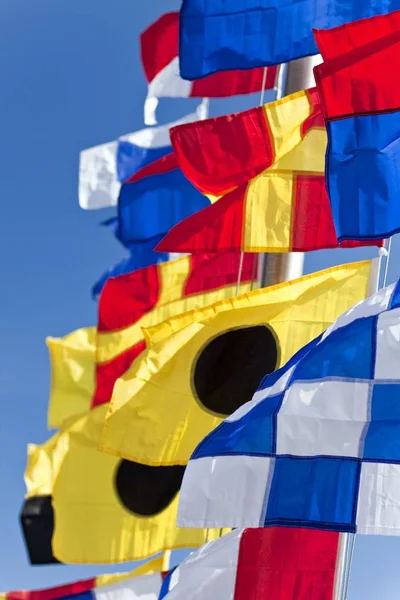 Internationella Maritima Signalflaggor Landskampen Kodifierar Signaler — Stockfoto