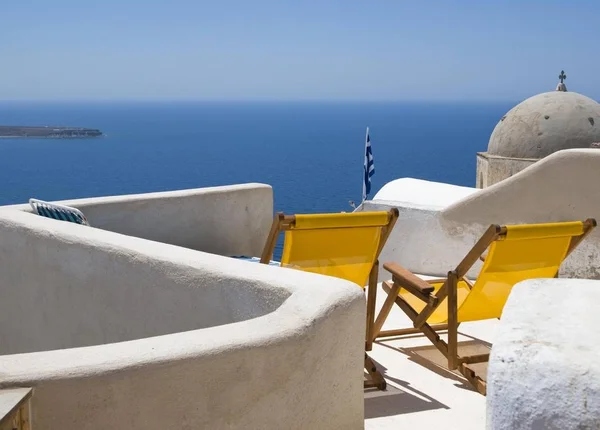 Cadeiras Praia Terraço Oia Santorin Santorini Cyclades Grécia Europa — Fotografia de Stock