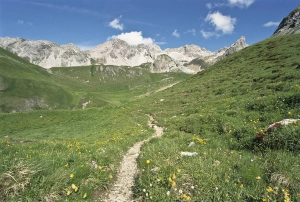 Trilha Que Conduz Cabana Alpina Memminger Huette Lechtal Alps Tirol — Fotografia de Stock