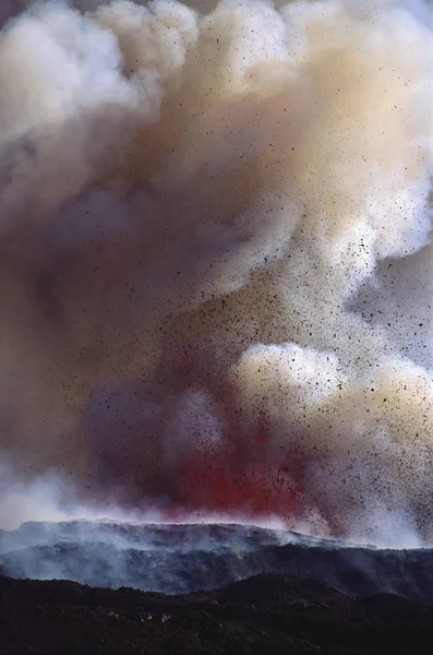 Fuego Nubes Humo Volcán Etna Sicilia Italia Europa —  Fotos de Stock