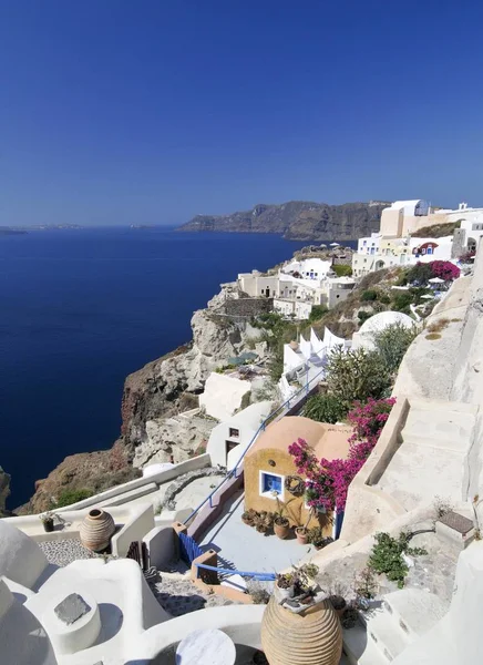 Vista Ciudad Oia Con Arquitectura Típica Cicládica Santorini Cícladas Grecia —  Fotos de Stock