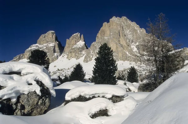 Winter prachtige bergen — Stockfoto