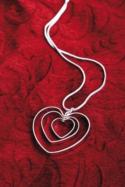 Silver heart pendant — Stock Photo, Image