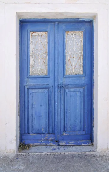 Old Wooden Door Weathered Blue Paint Santorini Cyclades Greece Europe — Stock Photo, Image