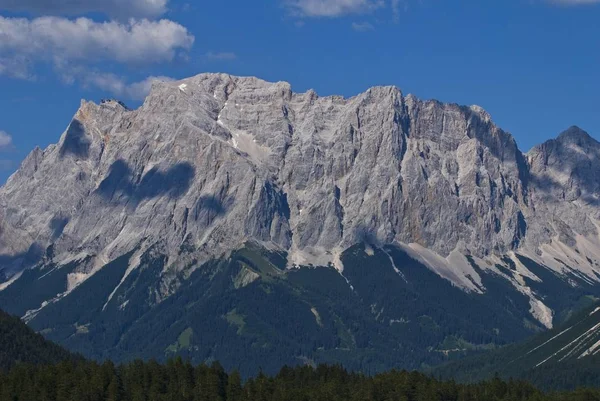 Zugspsitze Pohledu Horského Průsmyku Fern Pass Horský Průsmyk Rozsah Wetterstein — Stock fotografie