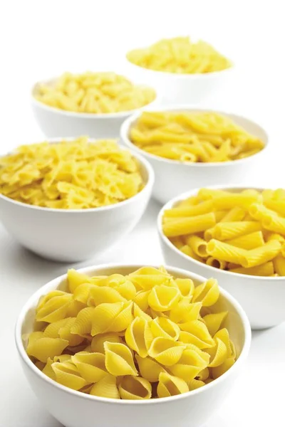 Pastas Sin Cocer Conchiglie Tortiglioni Farfalle — Foto de Stock