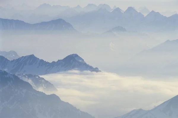 Uitzicht Vanaf Top Van Zugspitze Wetterstein Bereik Beieren Duitsland Europa — Stockfoto