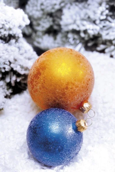 Árbol de Navidad juguetes decorativos — Foto de Stock