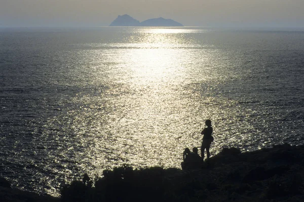 二人のシルエット クレタ島 ギリシャ ヨーロッパ — ストック写真