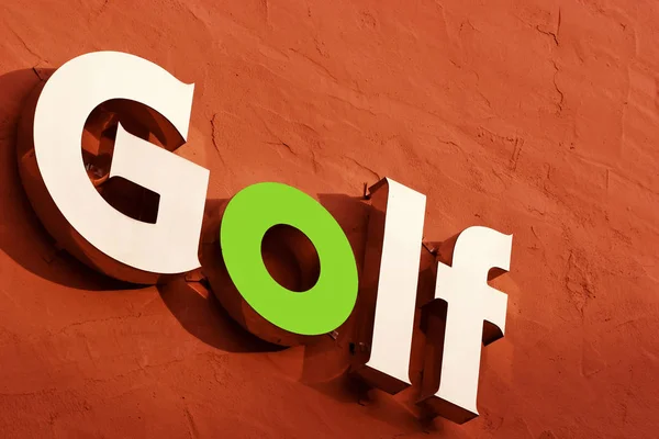 Golf Sign Red Wall — Stock Photo, Image