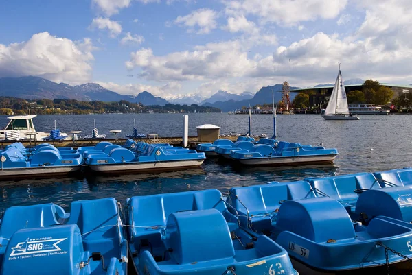 Vattencyklar Vierwaldstättersjön Schweiz Europa — Stockfoto