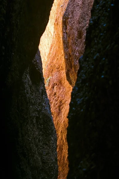 Sonnenlicht Das Durch Den Echidna Abgrund Scheint Pfusch Purnululu Nationalpark — Stockfoto