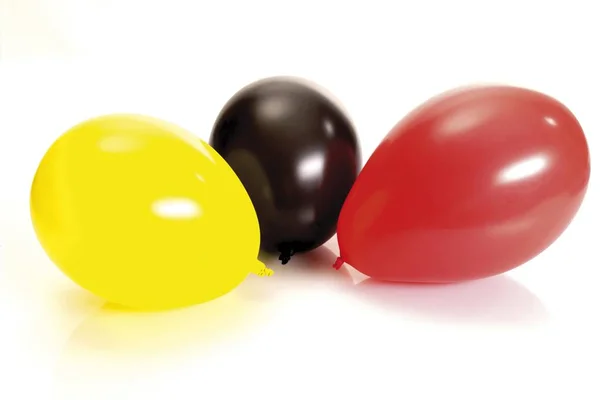 Balões Coloridos Isolados Branco — Fotografia de Stock
