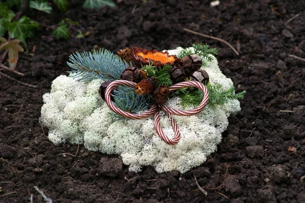 Kyrkogård Blommor Dekor Marken — Stockfoto