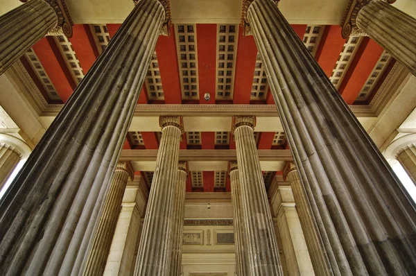 Columnas Históricas Arquitectura Del Museo — Foto de Stock