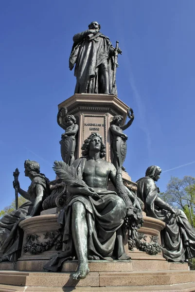 Памятник Королю Максимилиану Мюнхен Бавария Германия Европа — стоковое фото