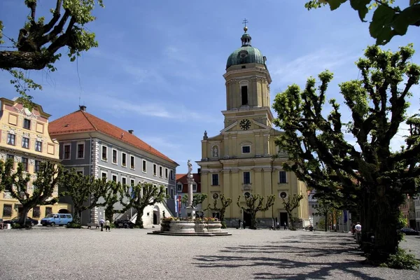 Вид Дунай Карлсплац Місті Neuburg — стокове фото