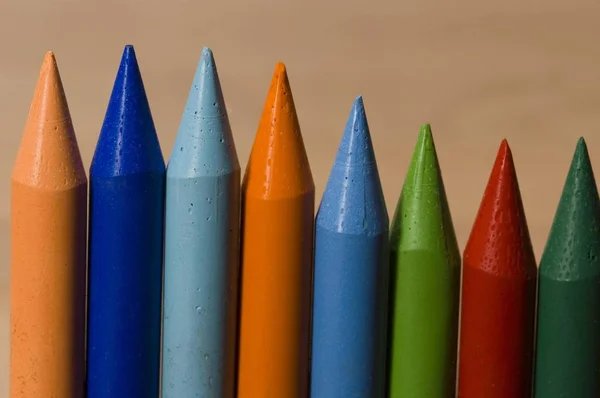 Kleurrijke Wax Crayon Potloden — Stockfoto