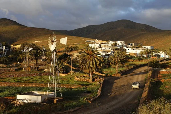Toto Pueblo Cerca Pajara Molino Agua Fuerteventura Islas Canarias — Foto de Stock