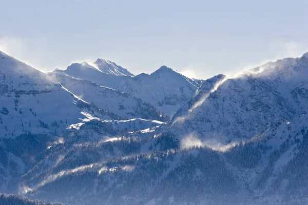 Widok Brauneck Góry Snowy Krajobraz — Zdjęcie stockowe