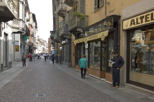 Alba Piedmont Piemonte Italië Winkelstraat Vittorio Emanuelle — Stockfoto