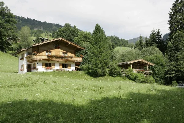 Aurach Aut Juli 2005 Hus Aurach Tirol Alperna Österrike — Stockfoto