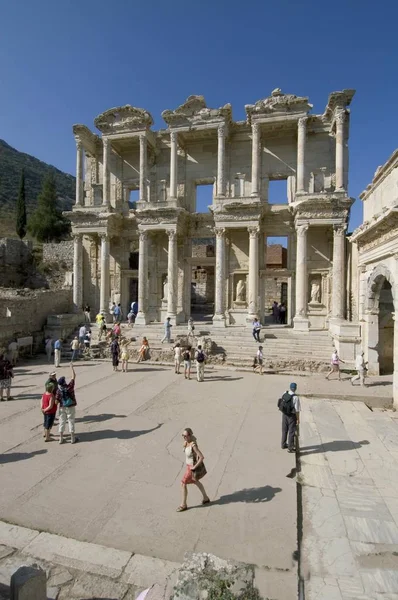 Turquía Éfeso Excavación Biblioteca Celso Erigido 135 Por Aquila Como — Foto de Stock