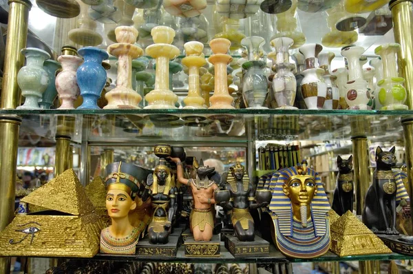 Σουβενίρ Αιγύπτου Στο Παράθυρο Αγορά — Φωτογραφία Αρχείου