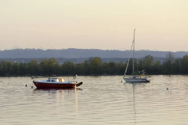 Uitzicht Het Zuidelijke Einde Van Ammer Lake Afgemeerd Zeilboten Van — Stockfoto