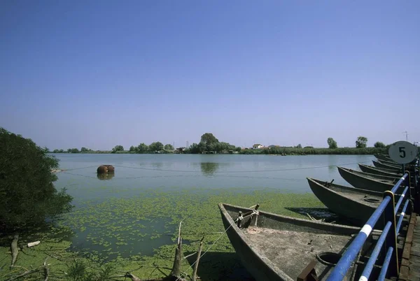 Ponton Brug Bij Delta Van Rivier Gorino Emilia Romagna Veneto — Stockfoto