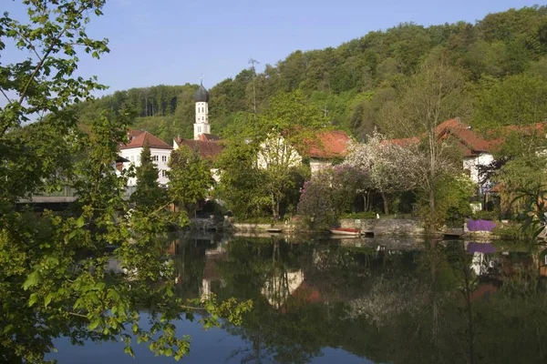 Wolfratshausen Fiume Loisach Chiesa Andreas Germania — Foto Stock