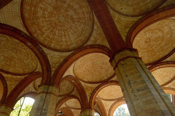 Cúpula Columnas Cementerio Sur Munich Baviera Alemania — Foto de Stock