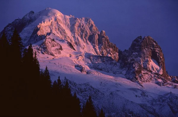 Zachód Słońca Nad Aiguille Verte Aiguille Des Drus Obszar Montblanc — Zdjęcie stockowe