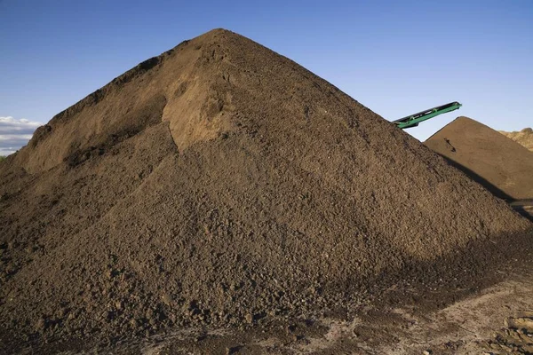 Stacking Conveyor Mounds Sand Commercial Sandpit Quebec Canada North America — Stock Photo, Image