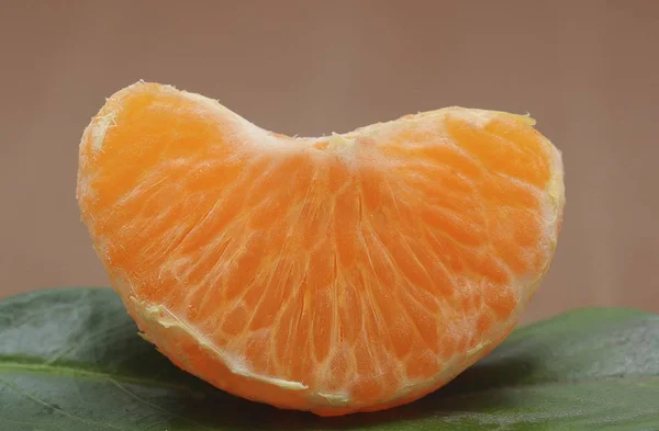 Mandarin Zöld Levél Friss Mandarine Darab — Stock Fotó