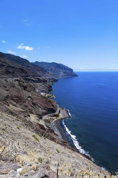 プラヤ テレシタス 青い海と山の海岸 — ストック写真
